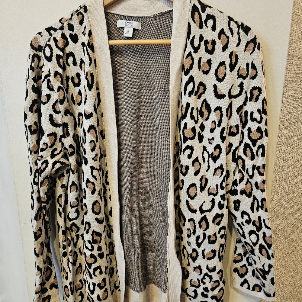 Croft & Barrow Leopard Print Cardigan - Black and Tan